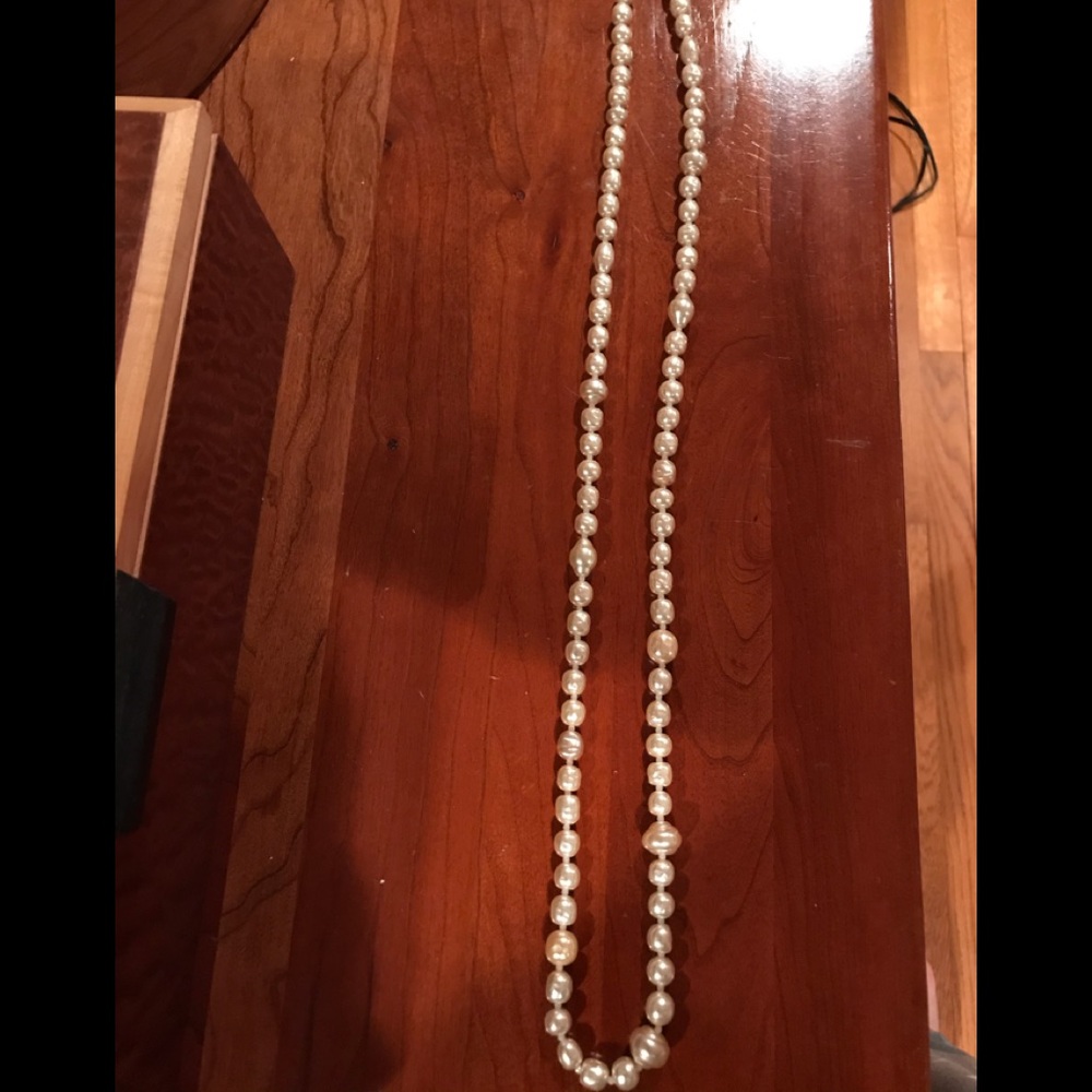 Miriam Haskell 30” vintage pearl necklace